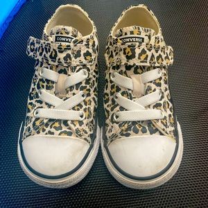 Leopard Converse